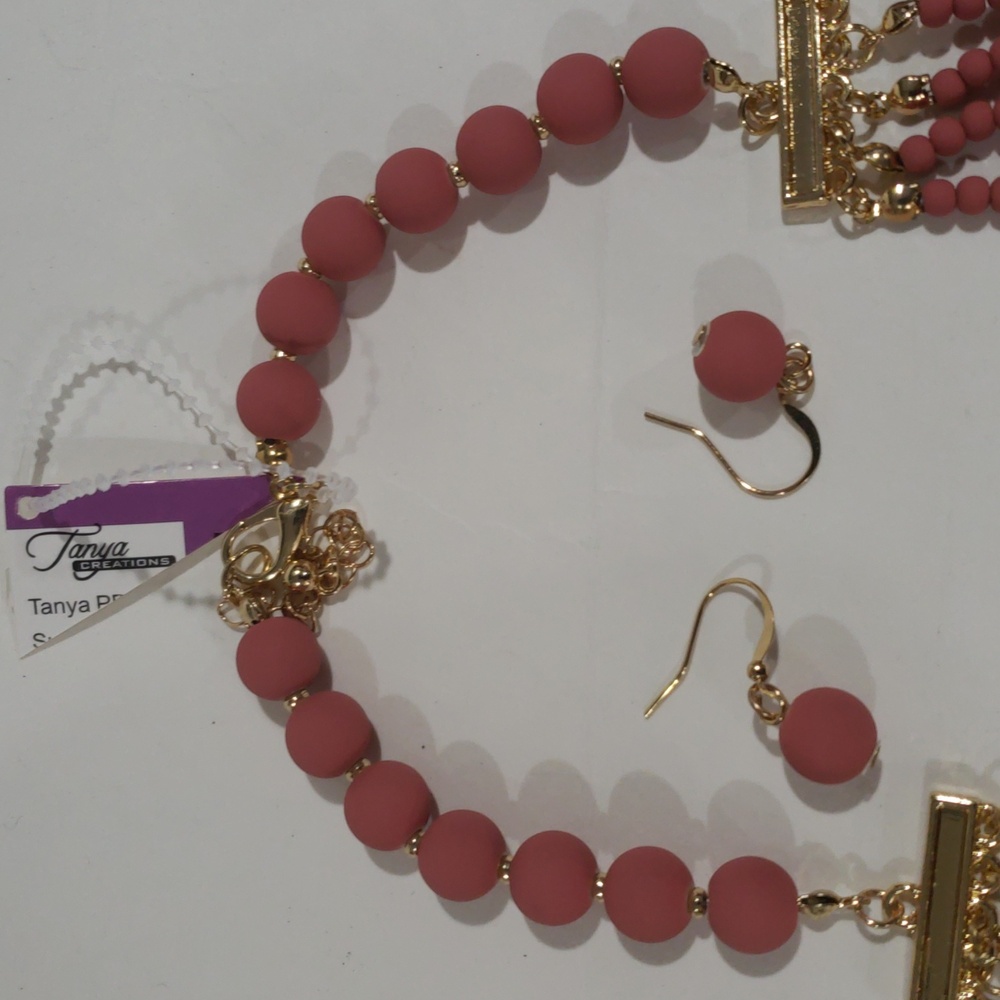 Matte Coral Multi-Strand Necklace & Earrings Set – Gold Beaded Layered Statement - Picture 5 of 13